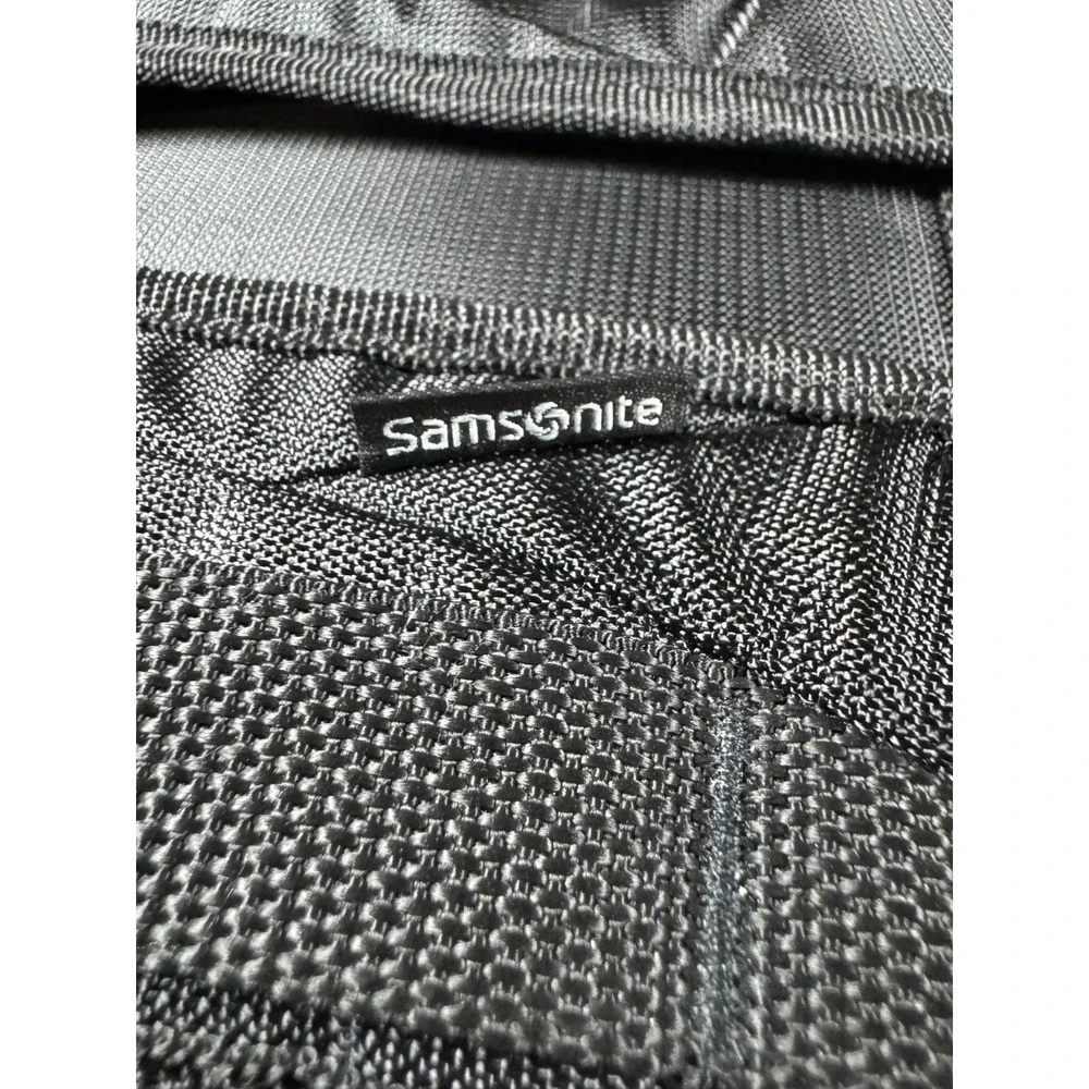 Samsonite‎ Classic Business Perfect Fit Laptop Backpack Black 11T-1577508
